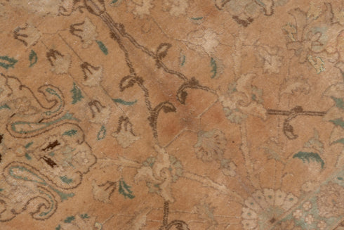 Antique Sivas Area Rug (11' x 12')